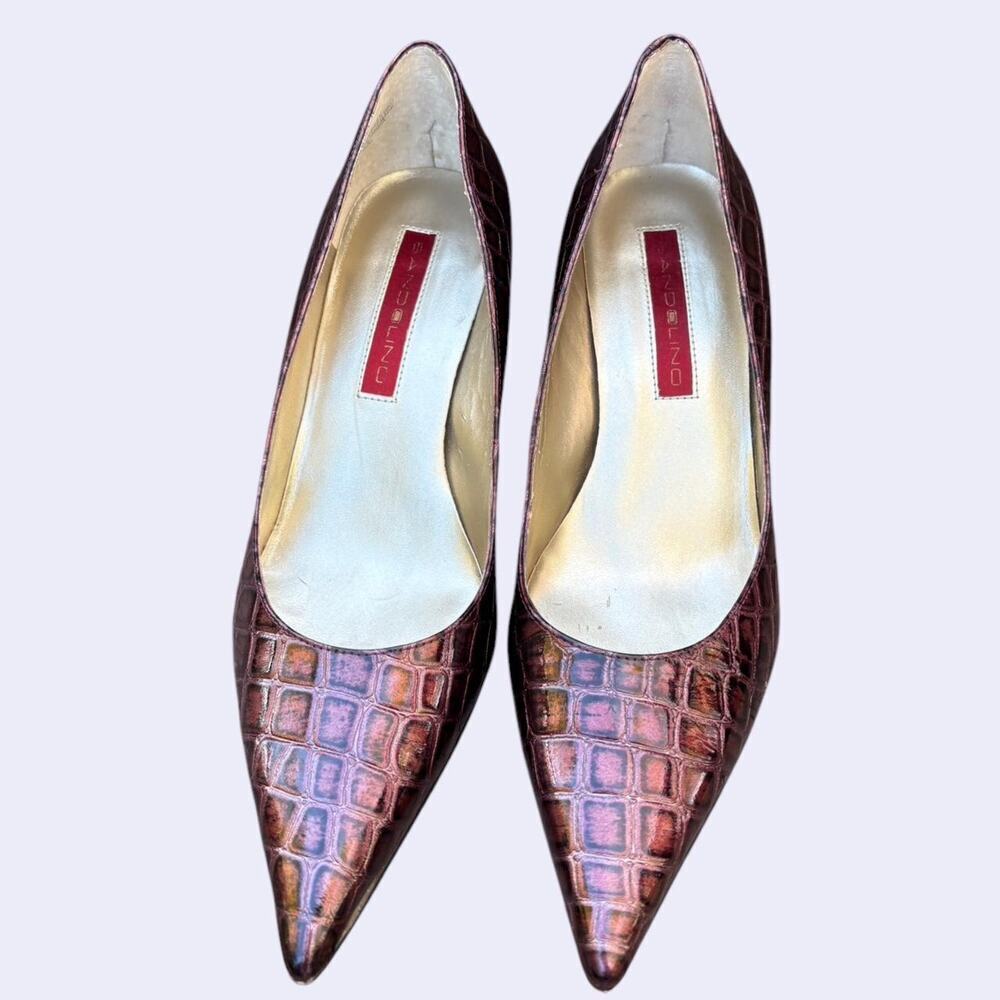 Bandolino Burgundy Pointed-Toe Crocodile Kitten Heel Women's Size 7.5​​​ - Picture 3 of 6